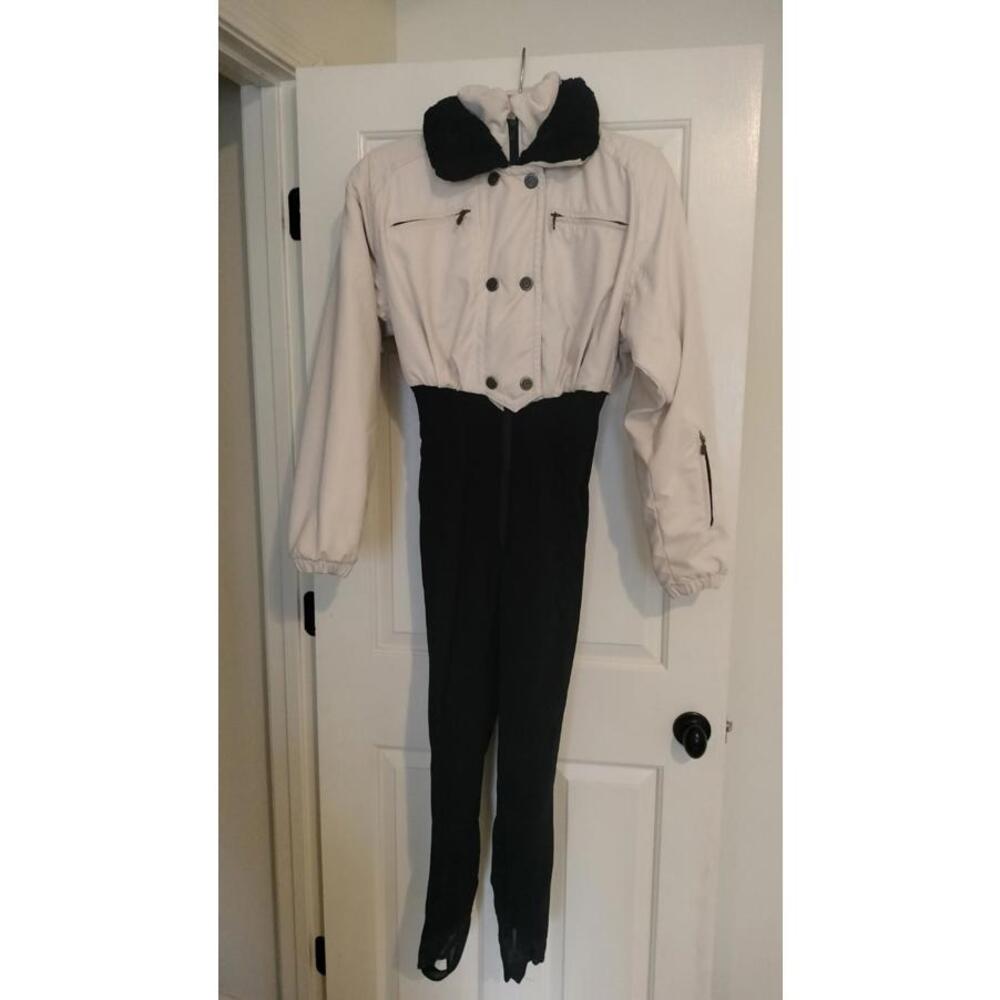 Vintage NILS Women’s Skiwear One-Piece Ski Suit –‎ Size 12 – Creme/Black